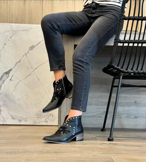 Carrusel Vikki Shoes