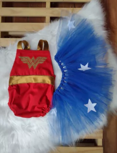 Kit Pai e Filha Superman e Mulher Maravilha - comprar online