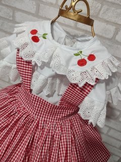 Salopete Fazendinha Vermelho - Festa Luxo - comprar online