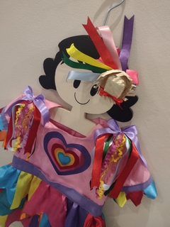 Vestido Junino Bandeirinhas na internet