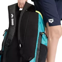 Imagen de MOCHILA DE NATACIÓN ARENA SPIKY 3 BACKPACK 45 LITROS LISAS PEACOCK (109)