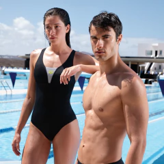 Imagen de ENTERIZA ARENA CONTROL PRO SOLID MUJER MAXLIFE ECO BLACK SEA FOAM (555)