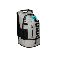 MOCHILA DE NATACIÓN ARENA FASTPACK 3.0 40 LITROS ICE SKY (104) - SOLO NATACIÓN