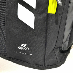 MOCHILA DE NATACIÓN AQUON LATITUDE 45 LITROS LISAS NEGRO AMARILLO - comprar online