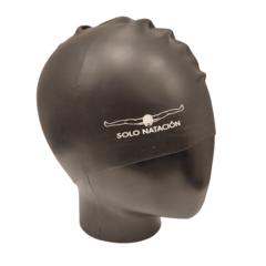 GORRA SOLO NATACIÓN SOFT CAP SILICONA LISA ADULTO NEGRO en internet