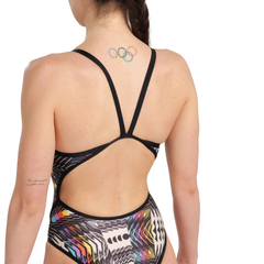 ENTERIZA NATACIÓN ARENA PATTERN SUPERFLY MAXLIFE ECO MUJER BLACK MULTI (550)