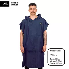 PONCHO AQUON SUMMER CAMBIADOR ADULTO NATACIÓN DEPORTES AZUL MARINO en internet