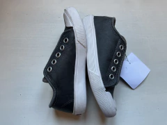 27 | Mimo | Zapatillas urbanas con abrojo grises en internet
