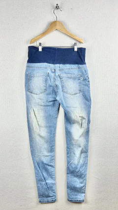 XS | Diseño Urbano | Jean maternal desgastado chupin - comprar online