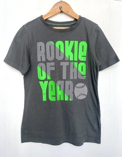 PLAY | 7A | Carter's | remera manga corta gris rookie of the year verde - comprar online