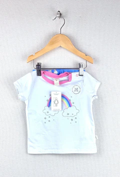 NUEVO C/ ET. | XL (12/18m) | Cheeky | pijama 2 piezas remera blanca arcoiris short celeste
