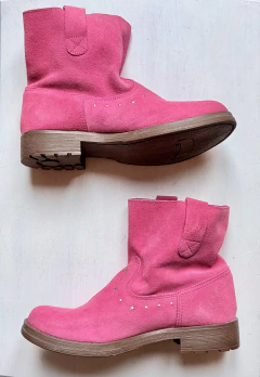 PLAY | T36 | Cheeky | botas gamuza fucsia tachas doradas