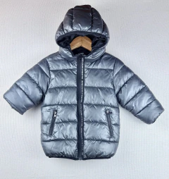 Play(*) | aprox 4A | Benetton | Campera de abrigo puffer gris plateado capucha cierre negro