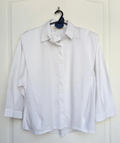 S | Gusmán | Camisa blanca 3/4 costuras hombros
