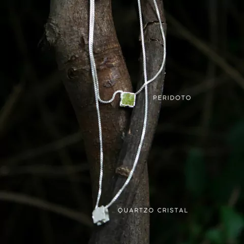 Escapulário Personalizado Pedra Natural - comprar online