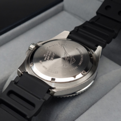 RELOJ CASIO MARLIN IMVD-106B-1A3VCF ORIGINAL en internet