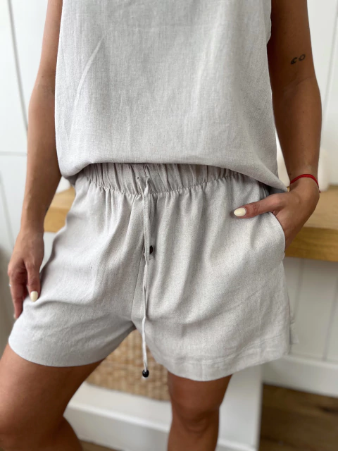 Short Dina - comprar online