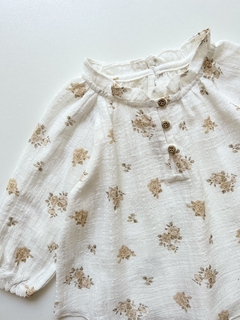 Blusa Brunella en internet