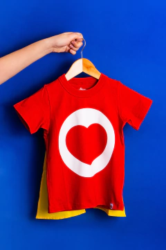 Remera Plim Plim con capa corazón T.6