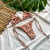 PRÉ VENDA CONJUNTO AMALFI FLORAL CARAMELO - comprar online