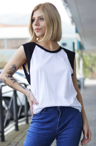 regata feminina raglan branco e branco