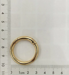 Argola Articulada Redonda 35MM Dourada (1UND) - comprar online