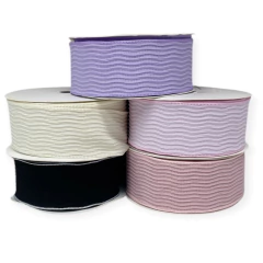 Fita Trabalhada Onda é perfeita para quem busca um acabamento diferenciado e cheio de estilo