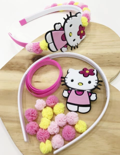 Kit Tiara Hello Kitty