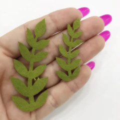 Aplique Ramo de Feltro Verde Oliva 7cm (12unds) na internet