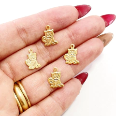pingente-de-gato-dourado