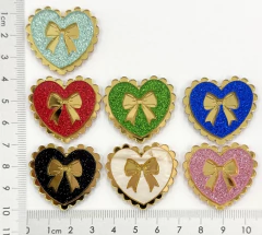 aplique coração acrilico