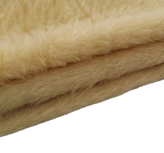 Pelucia Lisa Creme (1und) 40x40
