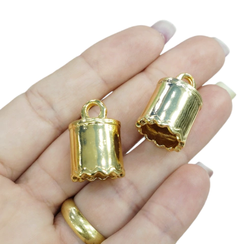 Terminal redondo dourado Trabalhado 12 mm ( 2 und)