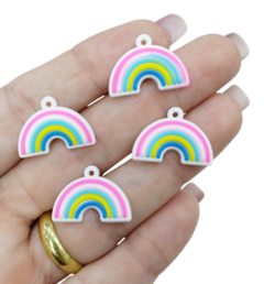 Pingente Emborrachado Mini Arco Iris (4unds)