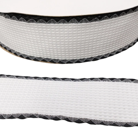 Fita Tricozinho com Borda Desenhada Branco 38mm (Metro)