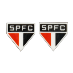 Aplique acrílico de 3 cm com logo do São Paulo FC, em formato de triângulo com as cores preto, vermelho e branco.