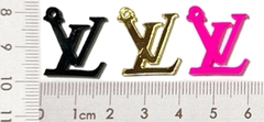 aplique-de-grife-louis-vuitton
