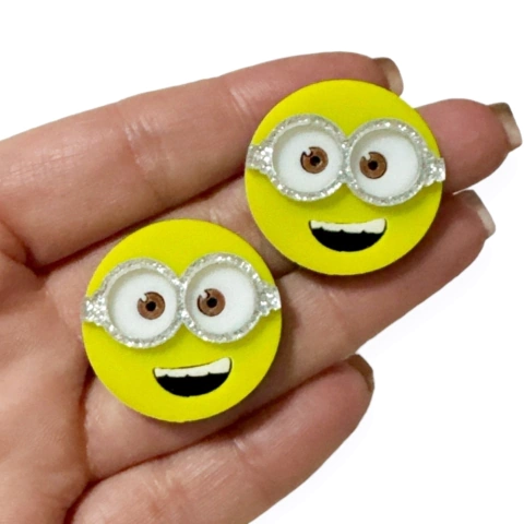 aplique-minions-acrilico