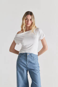 Imagen de Remera Atina