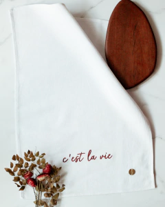Pano de Copa Bordado - "C'est la vie" - comprar online