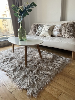 Alfombra o Pie de Cama 1x1 mts Importada con Antideslizante Pelo extra largo - tienda online
