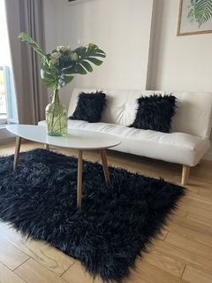Alfombra o Pie de Cama 1x1 mts Importada Sin Antideslizante Pelo extra largo
