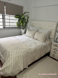 Combo Pie De Cama Tusor + (2) Almohadones Tusor + Alfombra - comprar online