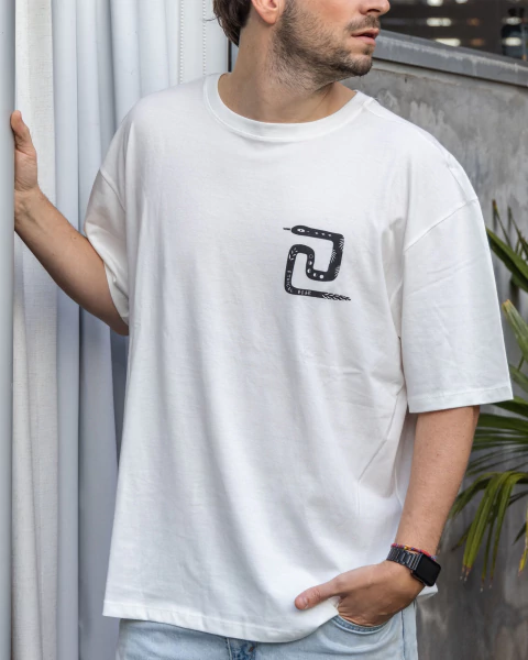 Remera Snake