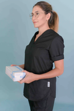 CASACA TINA NEGRO - RecreaRe Indumentaria