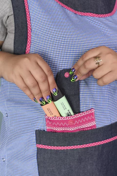 PONCHO INICIAL CALIGRAFIA en internet