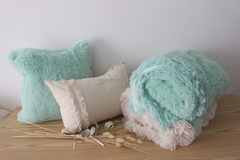 Manta Reversible Ultra Soft y Corderito AQUA - Ekisetum Tienda Deco