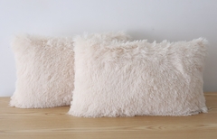 Almohadón Piel Ultra Soft Crudo - comprar online