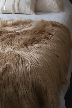 Manta Pie de Cama Nórdico Premium - Zorro Canela - comprar online