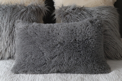 Imagen de Almohadón Piel Ultra Soft Gris